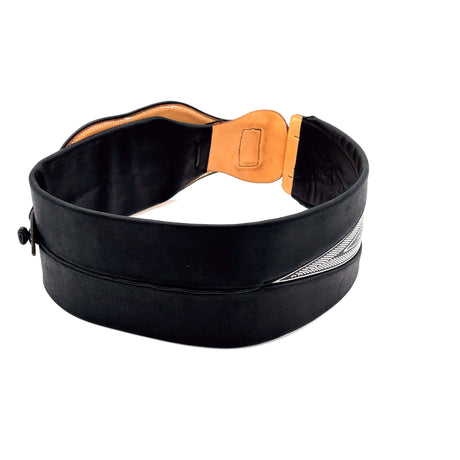 Bayerischer Ranzen nach Maß mit echter Federkielstickerei