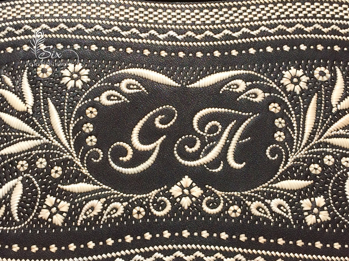Federkielranzen mit Initialen & Blumenmuster + Schnee